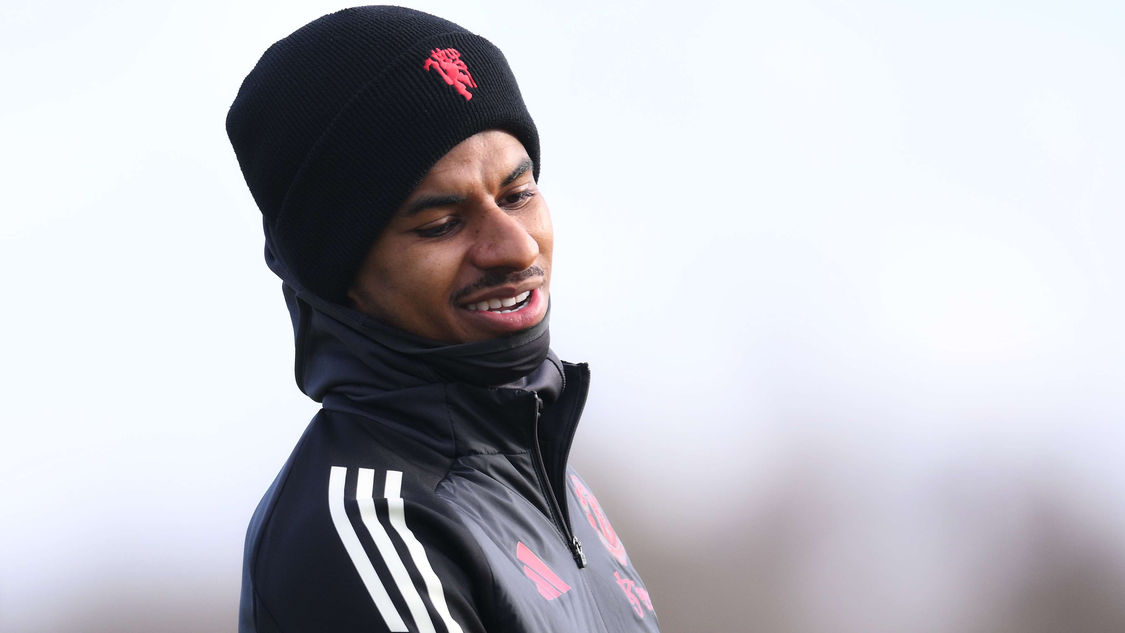 两队便展现 两队便展现